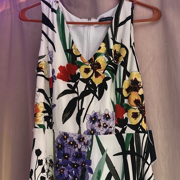 NWT Tommy Hilfiger Floral Dress - Picture 3 of 6